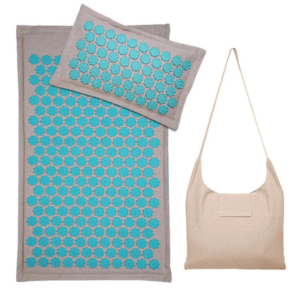 Ensemble 3 pièces tapis Champ de Fleurs Cocoon gris avec fleurs turquoise, coussin et sac 