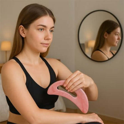 Gua sha corps drainage lymphatique rose massage avant-bras
