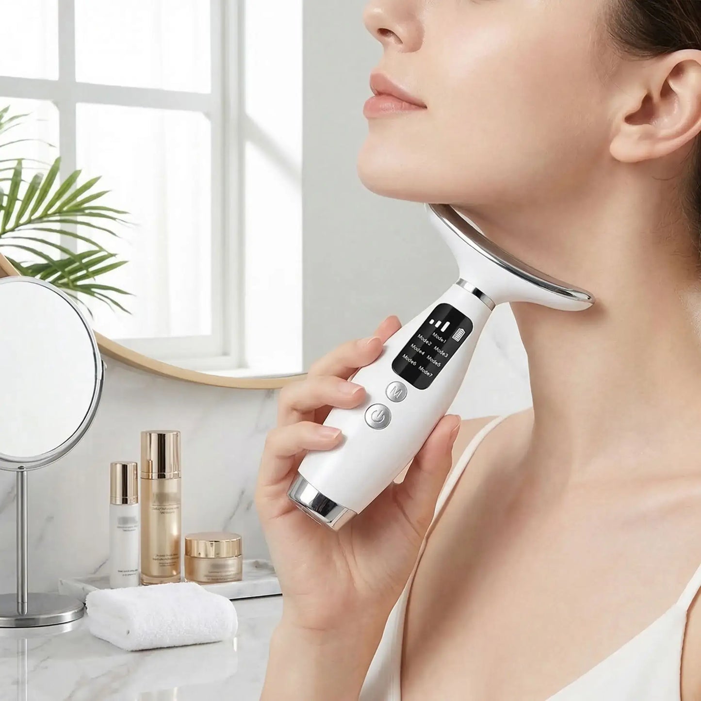 Masseur visage LED 7 couleurs raffermissant anti-rides-rajeunissement