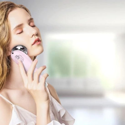 utilisation masseur visage Rajeunissant pour tonification amélioration élasticité peau

